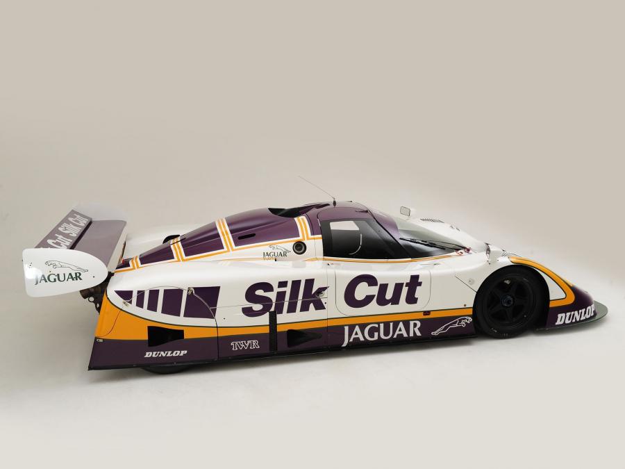  Jaguar XJR8 1987 года  (фото 4 из 16)